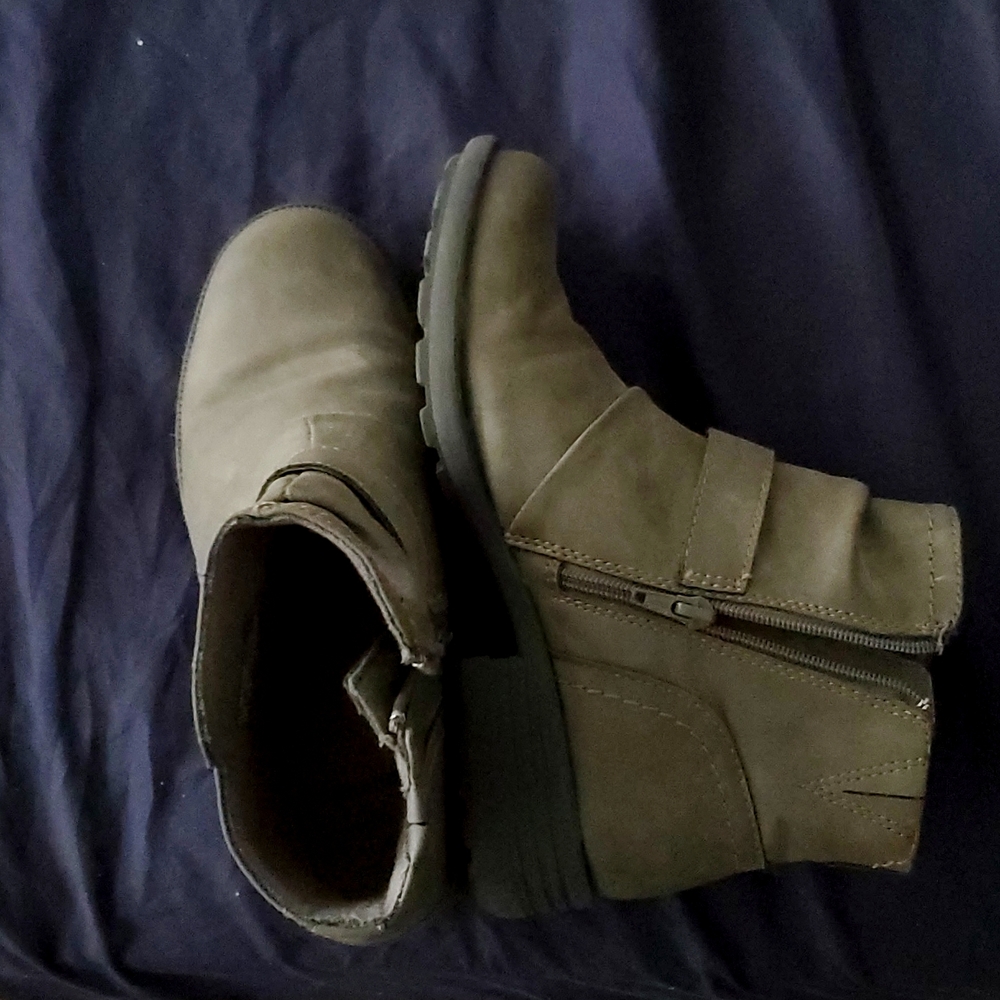 Winter booties